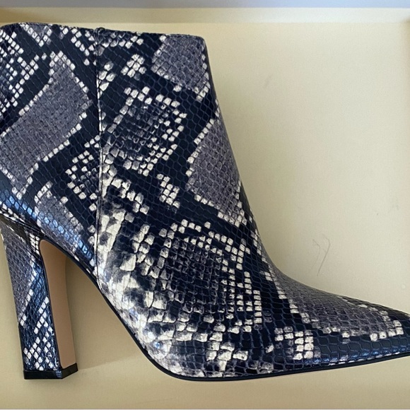 Marc Fisher LTD – Mella Snake Embossed Bootie (9M) - Picture 1 of 4